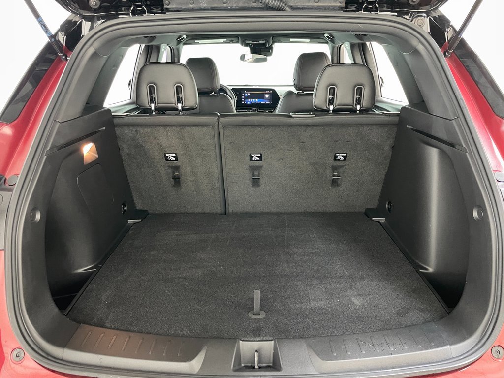 Certified 2024 Chevrolet TrailBlazer RS w/ Driver Confidence Package image 43