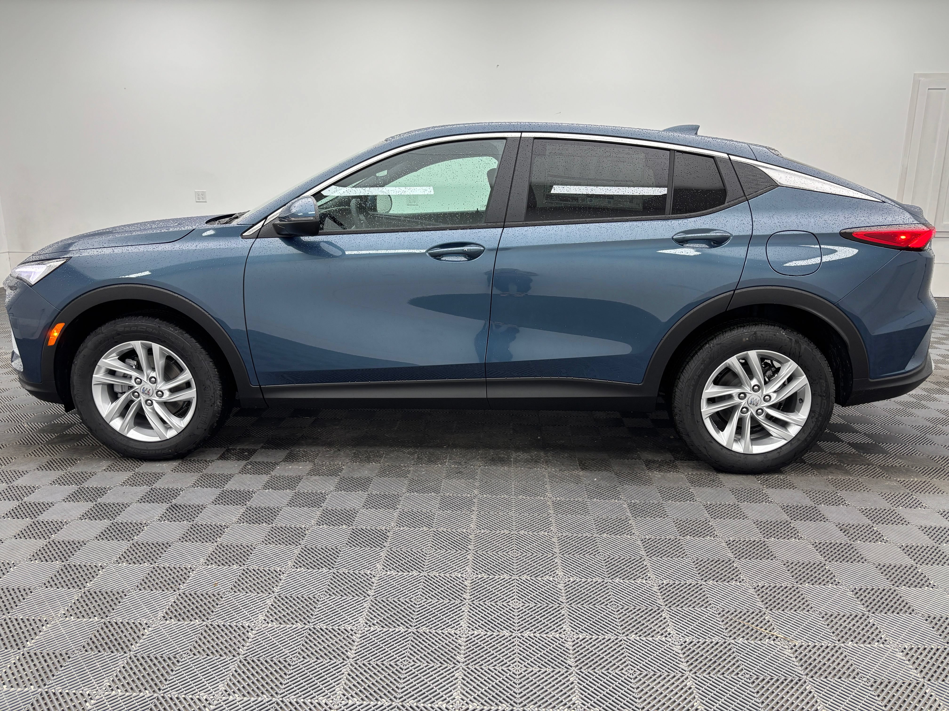 New 2026 Buick Envista Sport Touring w/ Convenience I Package FWD image 11