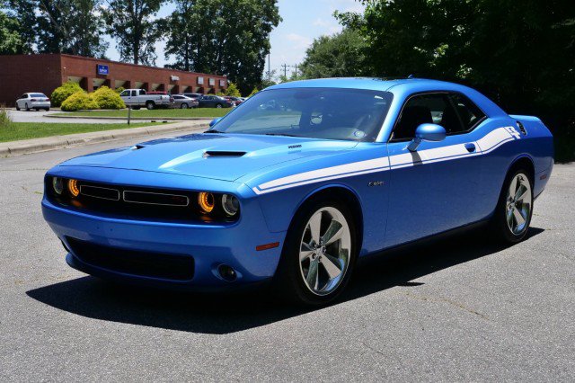 Used 2016 Dodge Challenger R/T Plus RWD image 6
