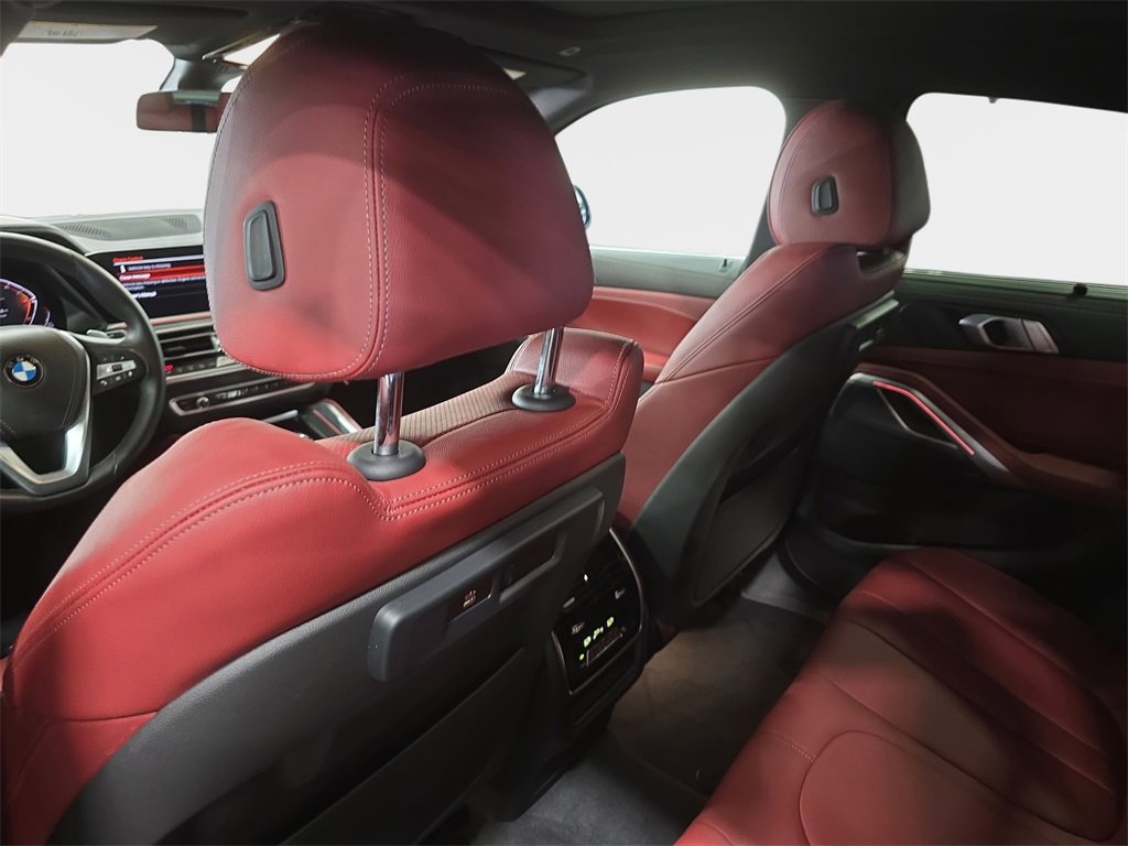 Used 2021 BMW X6 sDrive40i w/ Convenience Package image 13