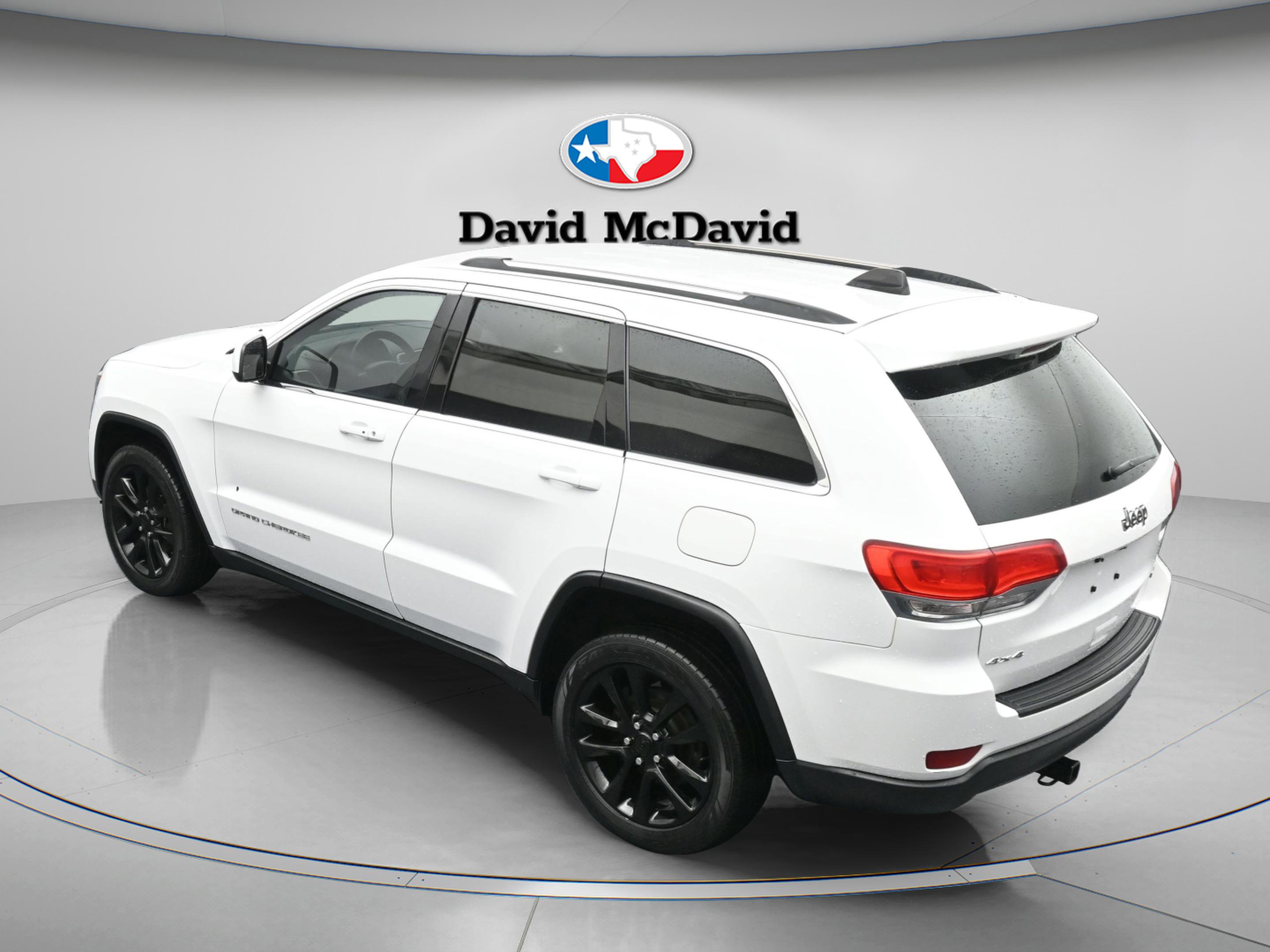 Used 2015 Jeep Grand Cherokee Laredo w/ Quick Order Package 23E AWD/4WD image 35