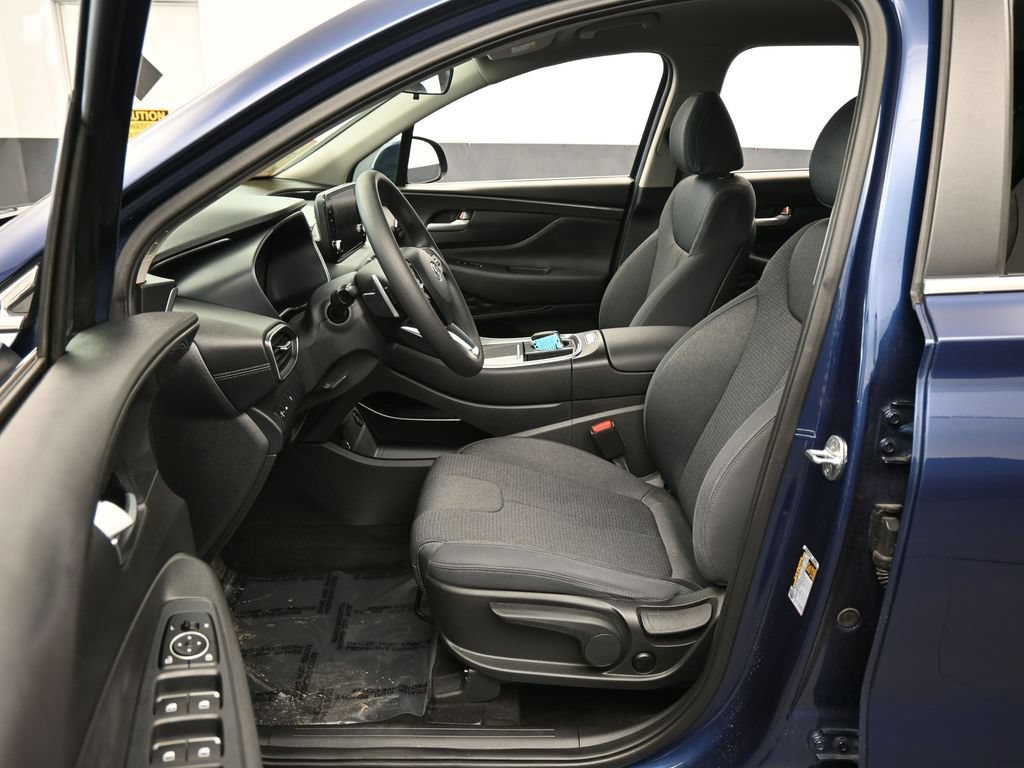 Used 2023 Hyundai Santa Fe SE FWD image 12