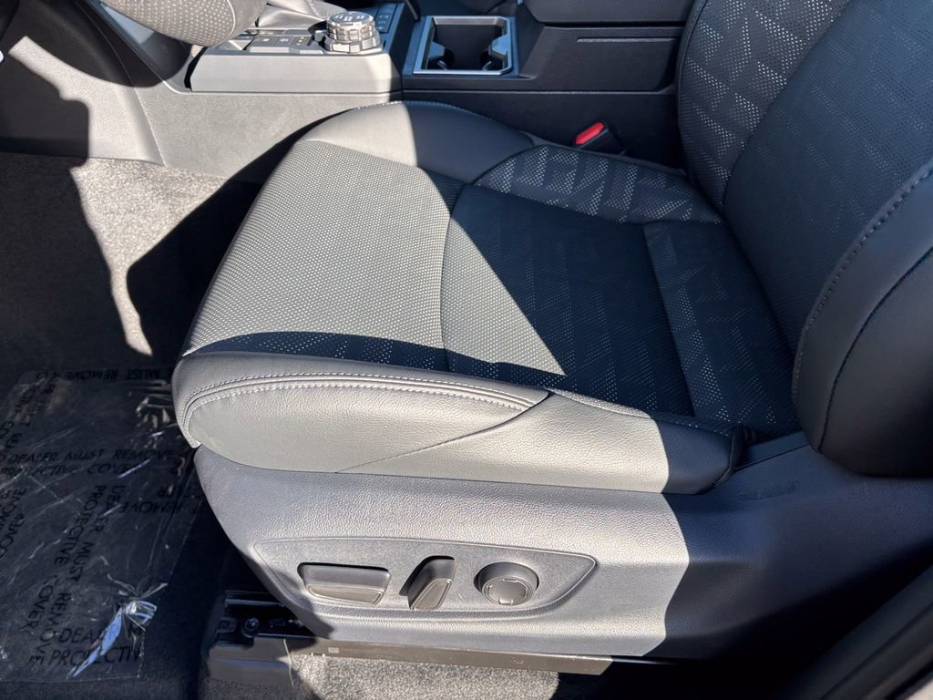 New 2026 Toyota Tacoma TRD Off-Road image 18