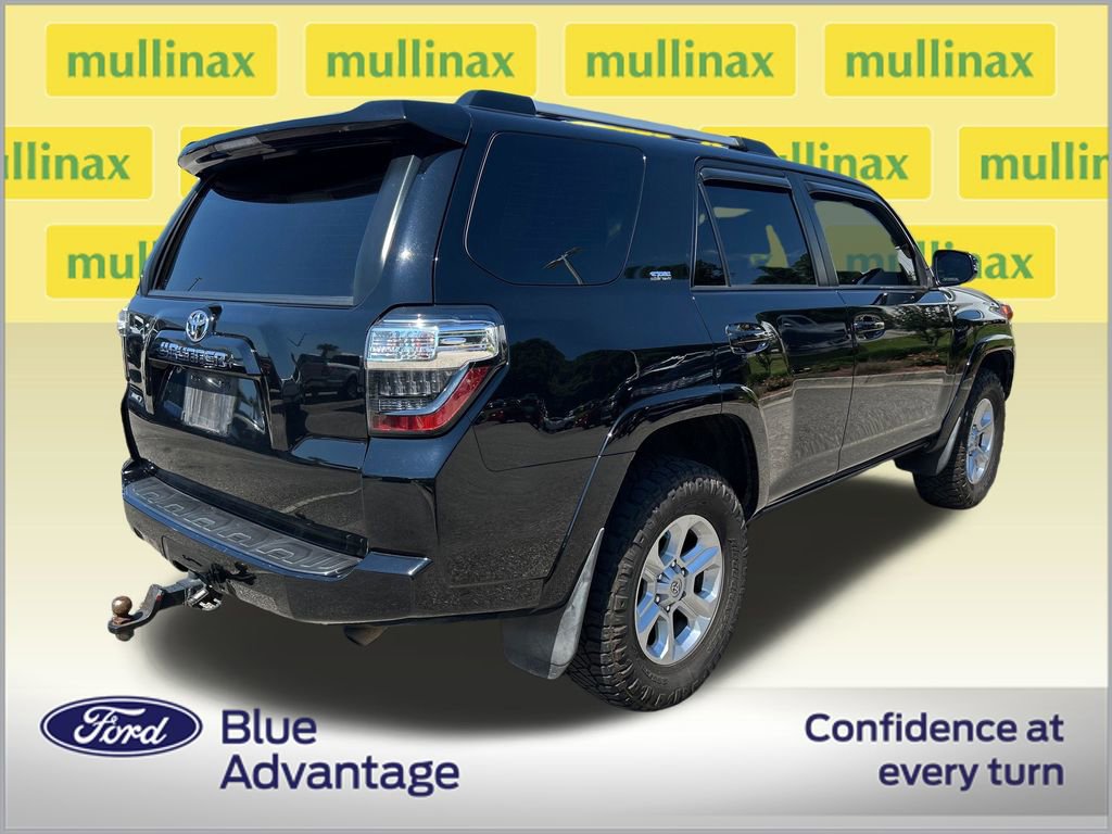 Used 2021 Toyota 4Runner SR5 Premium w/ Moonroof Package AWD/4WD image 2