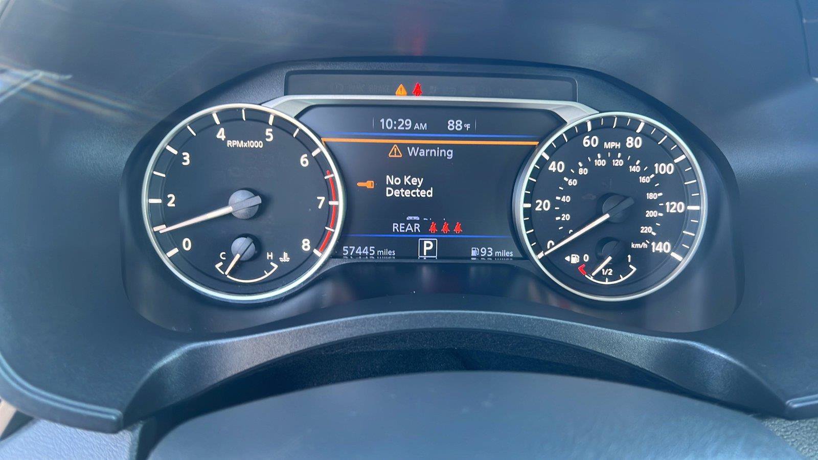 Used 2025 Nissan Altima 2.5 SV FWD image 13
