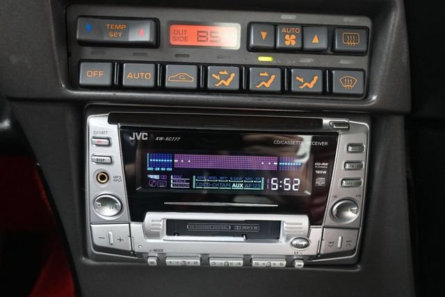 Used 1990 Chevrolet Corvette Coupe RWD image 26