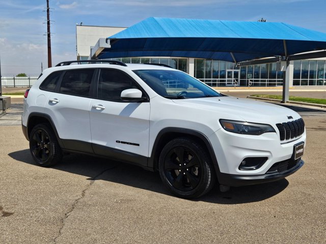 Used 2020 Jeep Cherokee Latitude Plus image 3