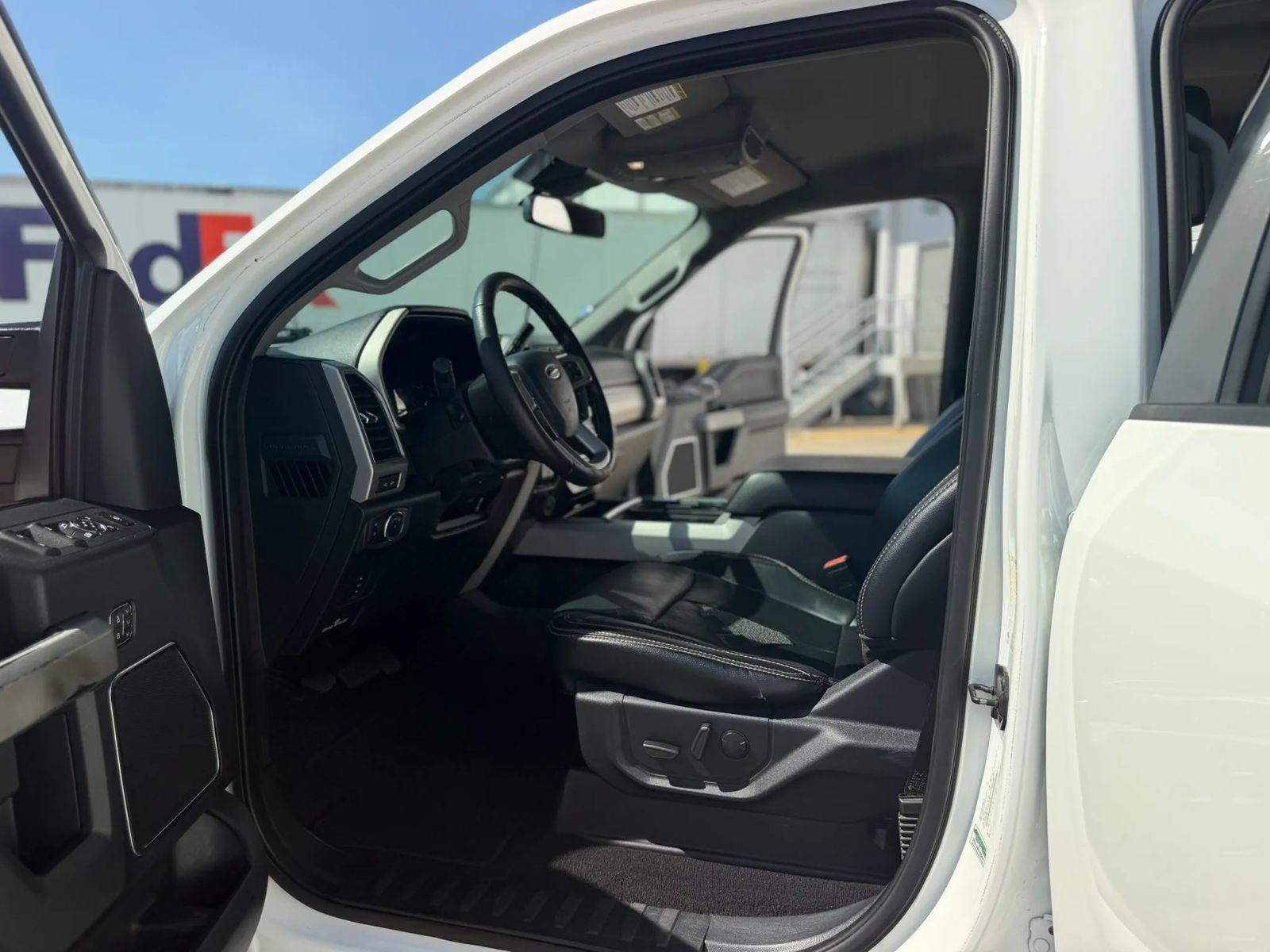 Used 2020 Ford F350 Lariat w/ Chrome Package AWD/4WD image 20