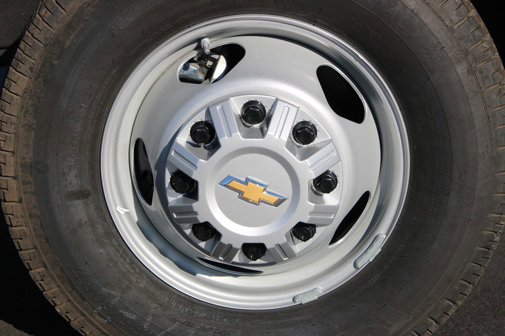 Used 2024 Chevrolet Silverado 3500 W/T w/ Snow Plow Prep Package image 31