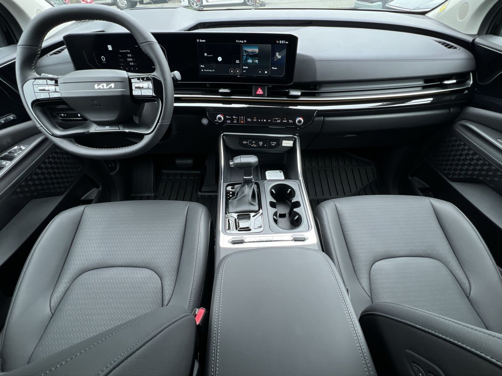 New 2027 Kia Carnival SX Prestige FWD image 30