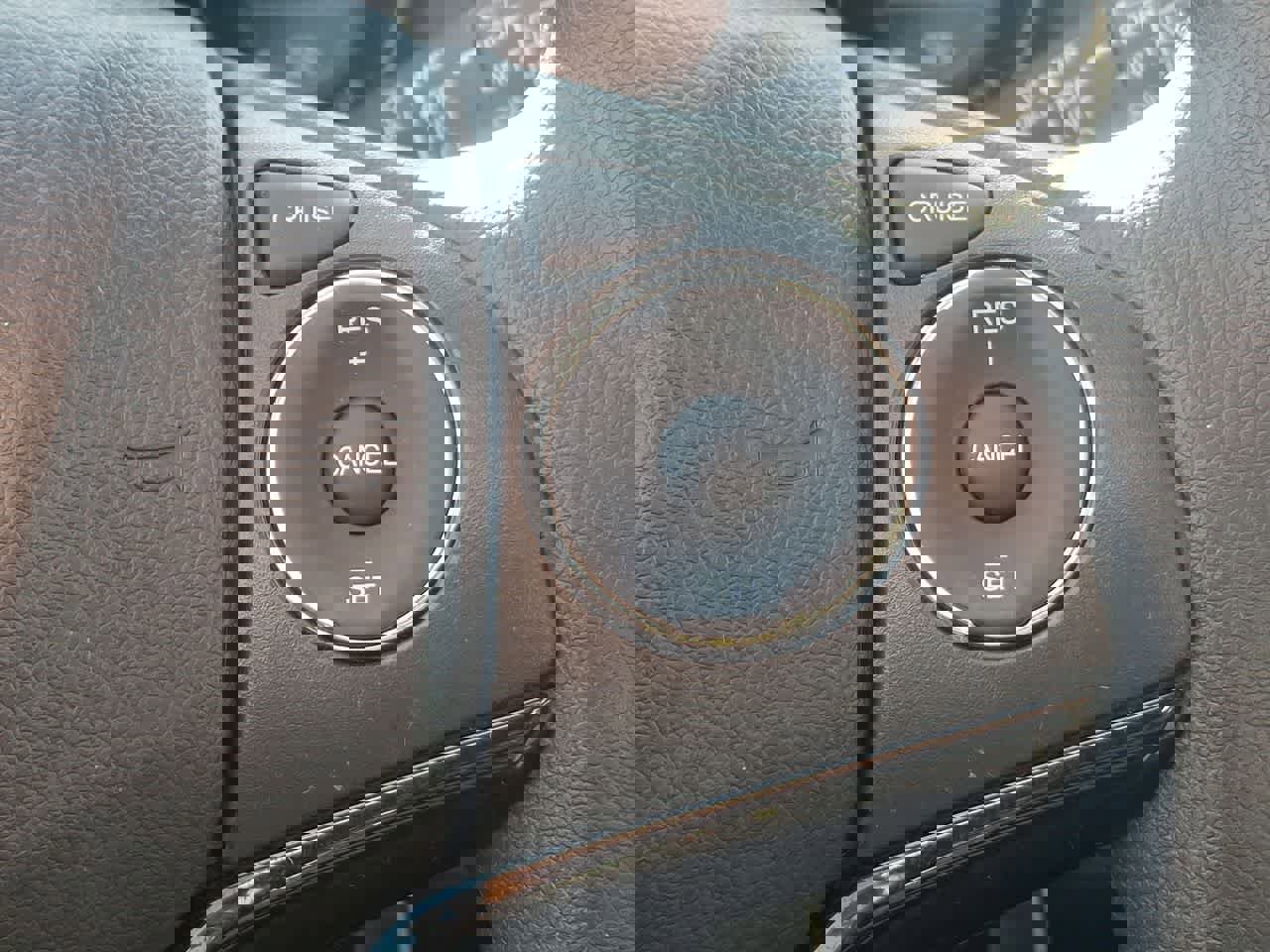 Used 2022 Honda HR-V LX image 24