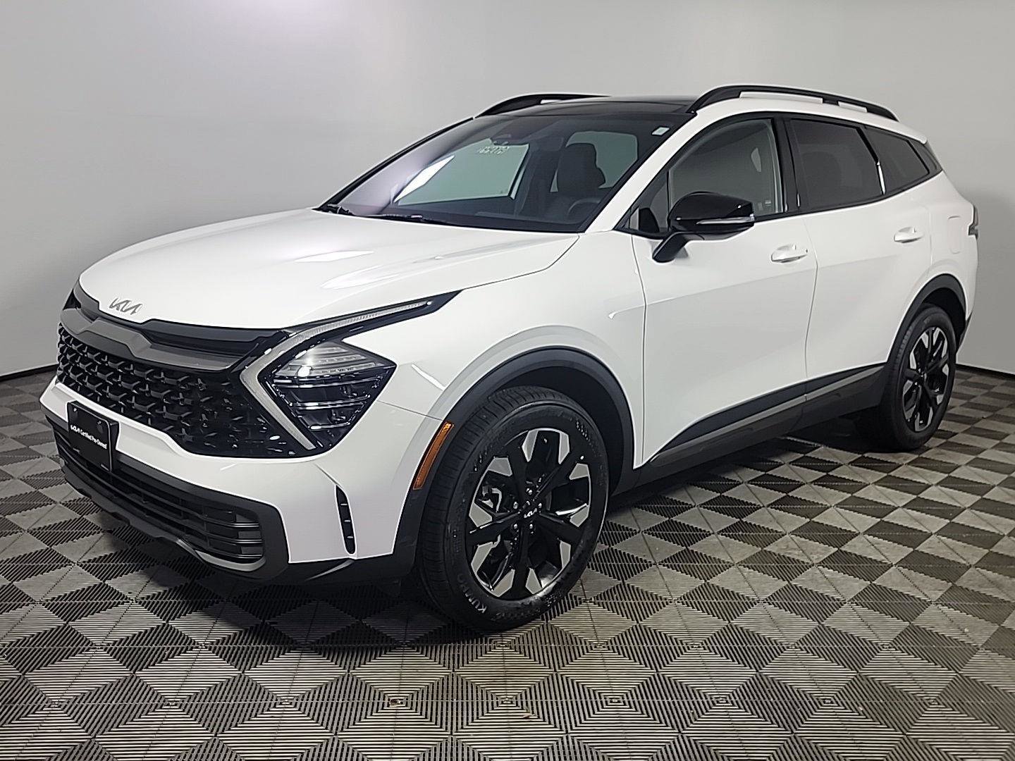 Used 2024 Kia Sportage X-Line w/ X-Line Premium Package AWD/4WD image 12