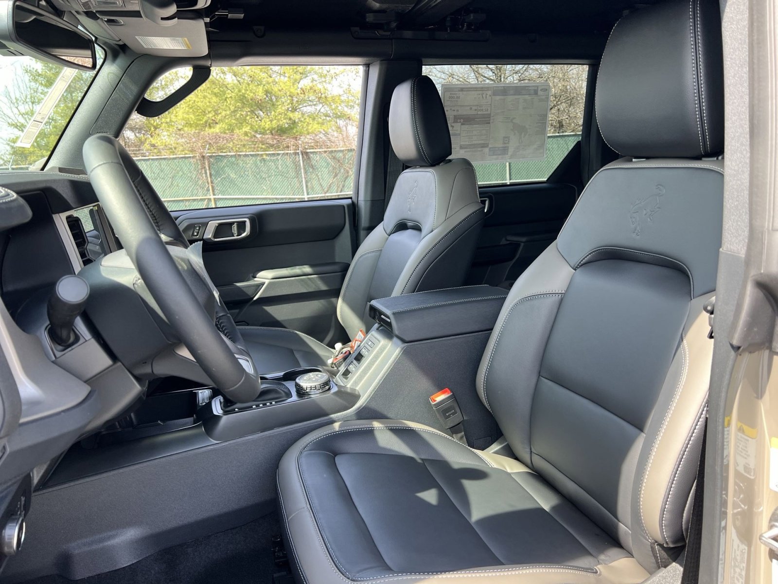 New 2026 Ford Bronco Outer Banks w/ Sasquatch Package AWD/4WD image 13