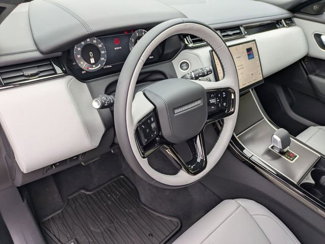New 2026 Land Rover Range Rover Velar Dynamic SE image 7