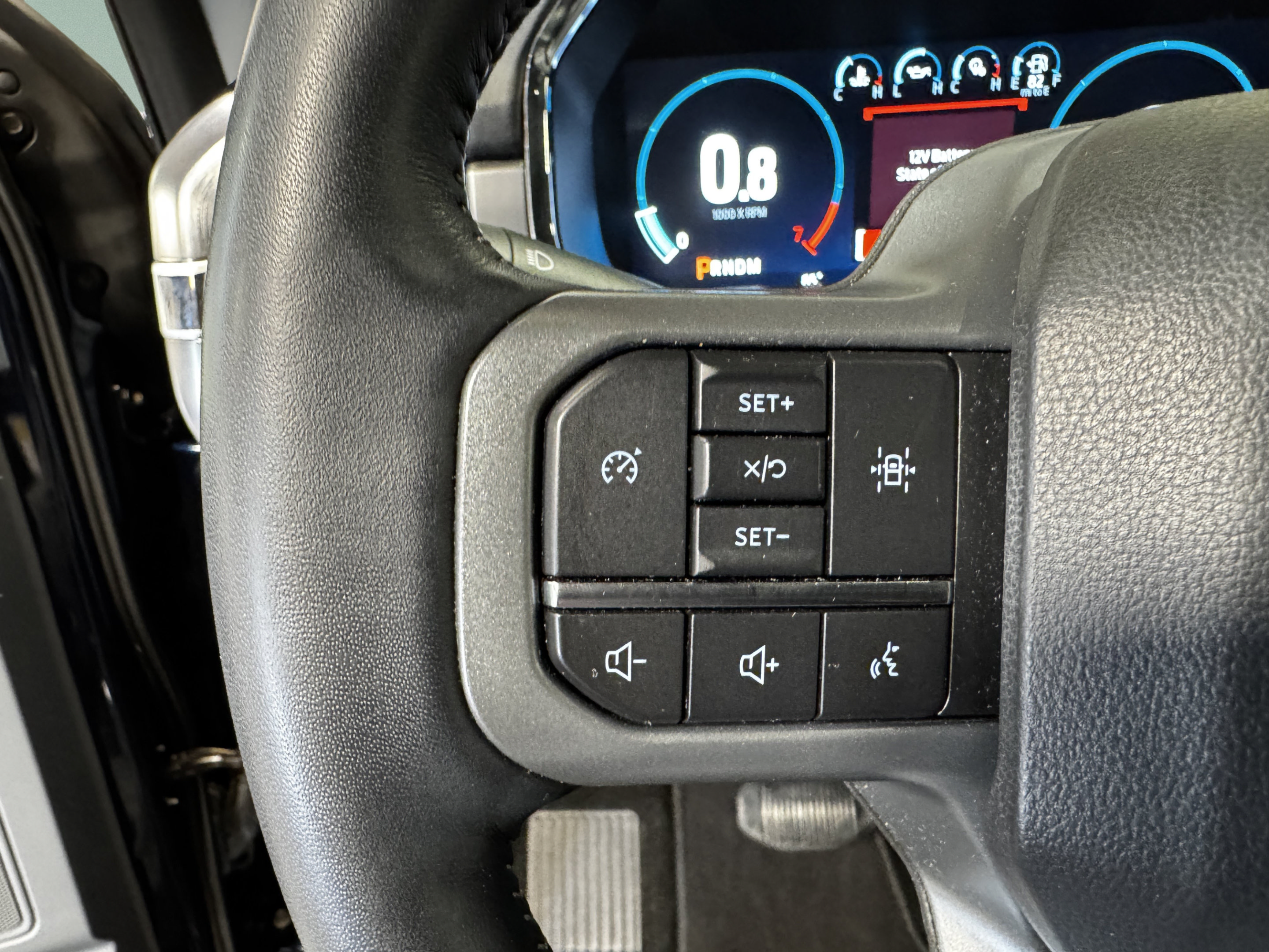 Used 2022 Ford F150 Lariat RWD image 19