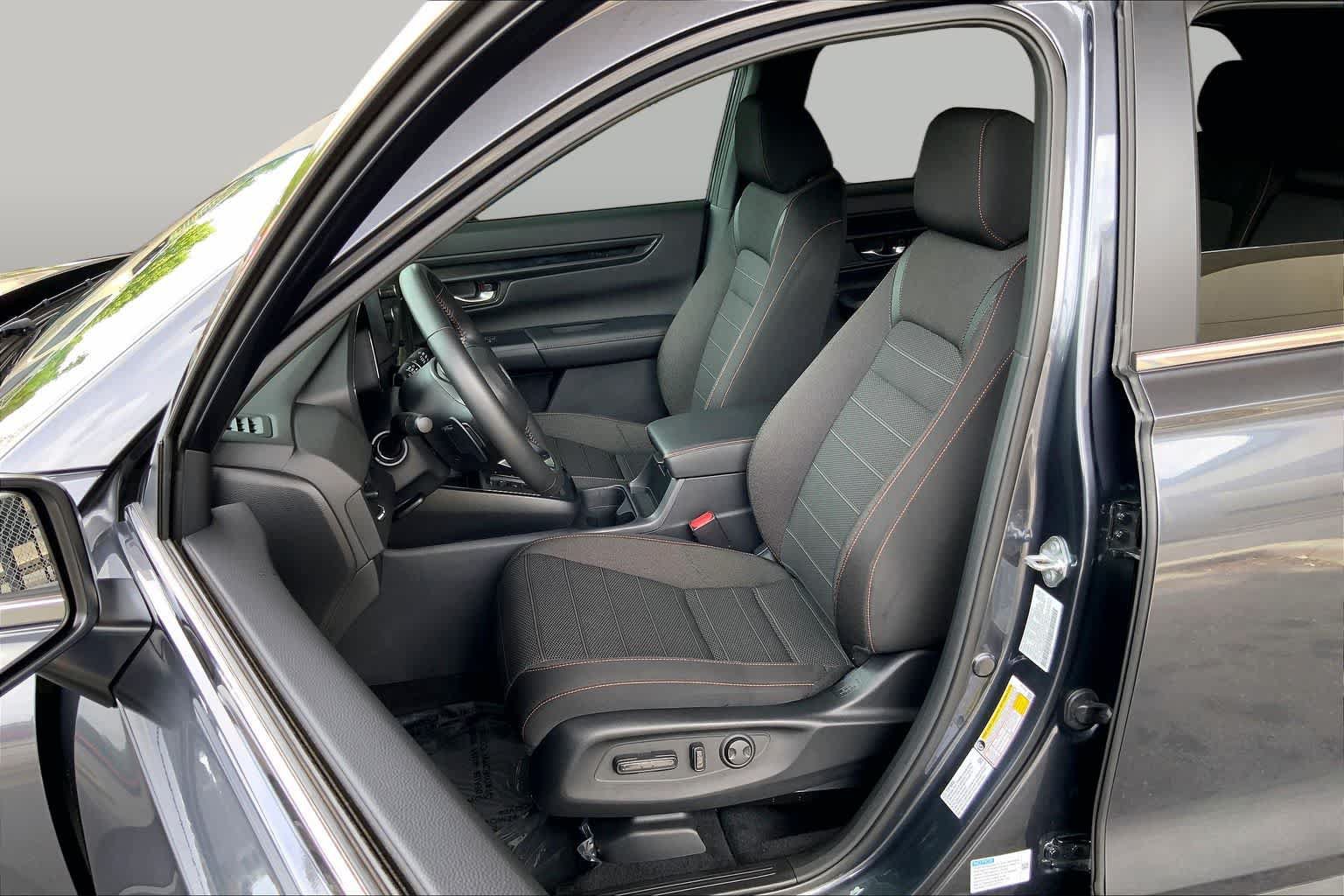 Used 2024 Honda CR-V Sport image 8