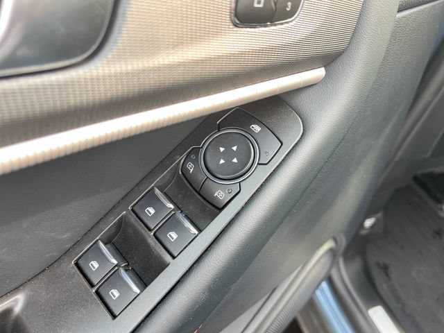 Used 2026 Ford Explorer ST-Line w/ ST-Line Street Pack AWD/4WD image 14
