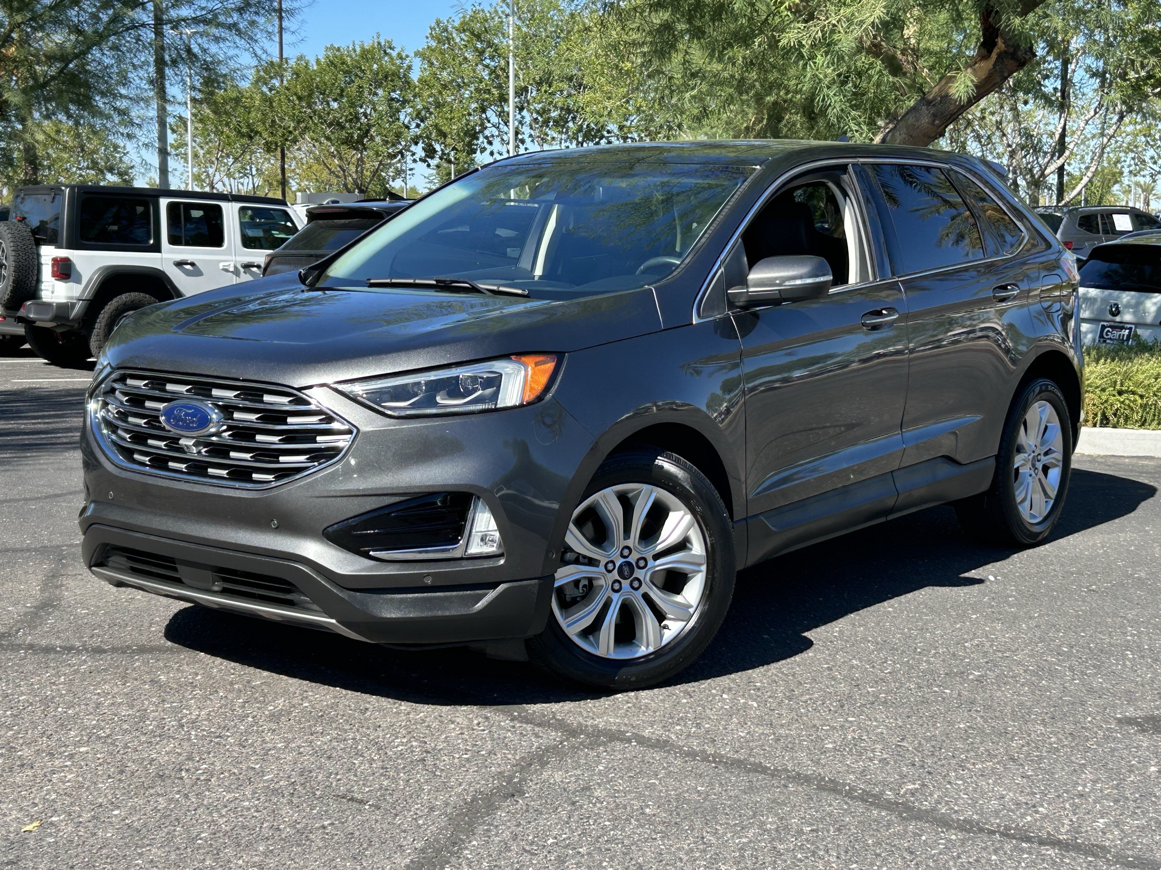 Used 2020 Ford Edge Titanium w/ Equipment Group 301A AWD/4WD image 31