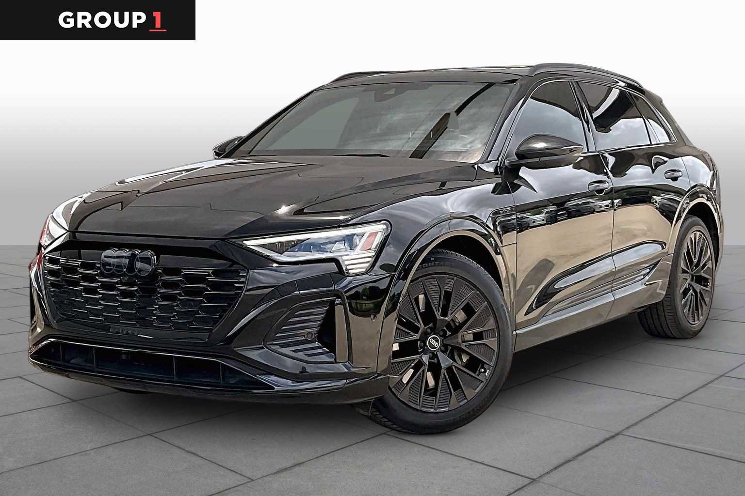 Used 2024 Audi Q8 e-tron Prestige w/ Prestige Package AWD/4WD video 1