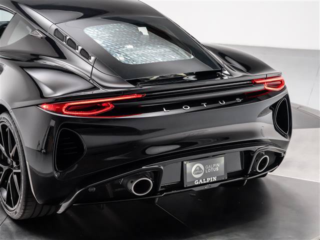 Used 2025 Lotus Emira RWD image 31