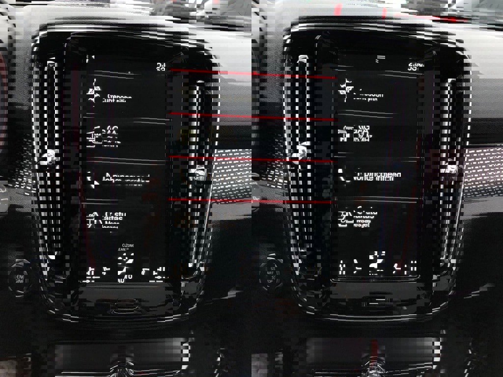 Used 2022 Volvo XC40 T5 R-Design w/ Advanced Package image 27