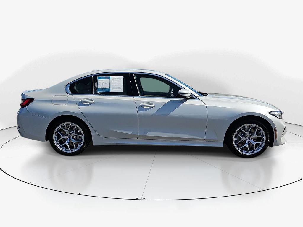 Used 2026 BMW 330i Sedan RWD image 5