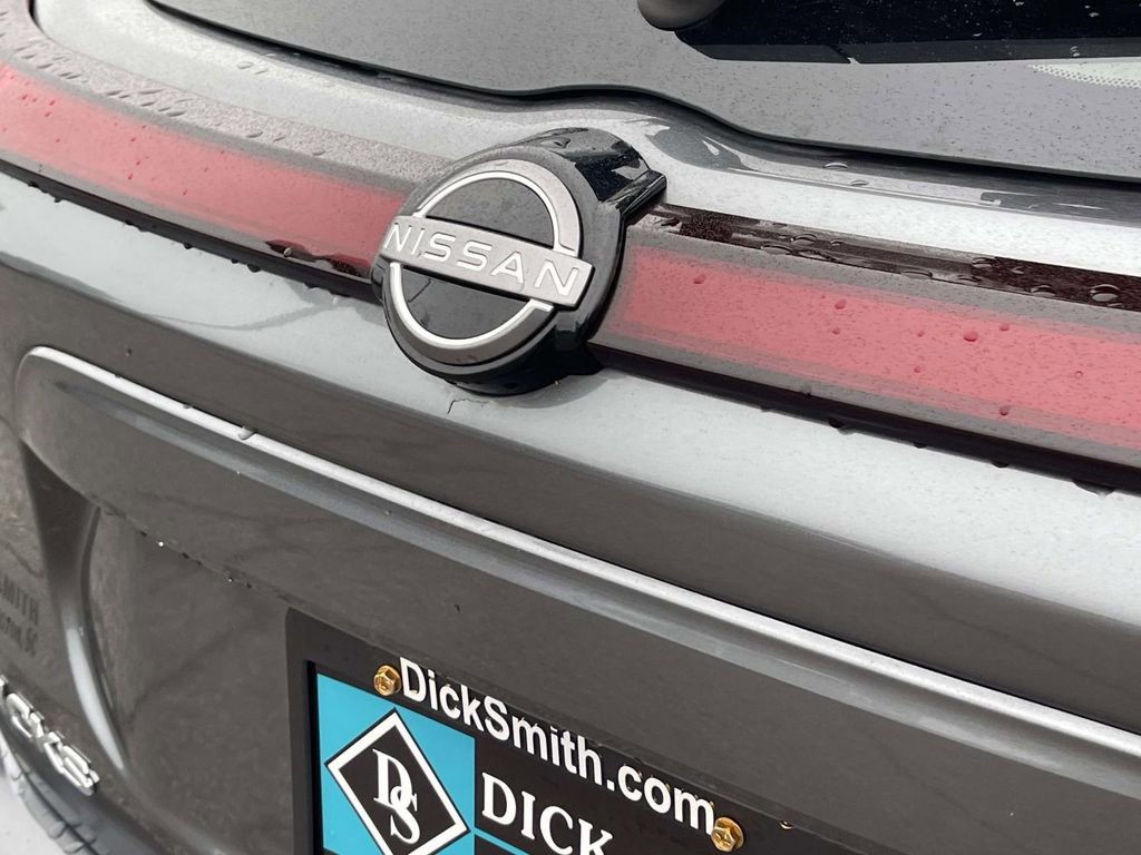 Used 2025 Nissan Kicks Play S image 8