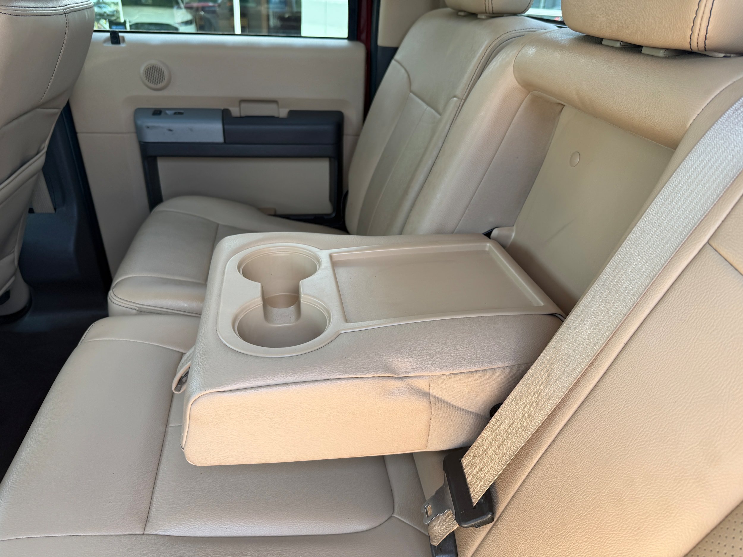 Used 2015 Ford F250 Lariat w/ Lariat Interior Package AWD/4WD image 21