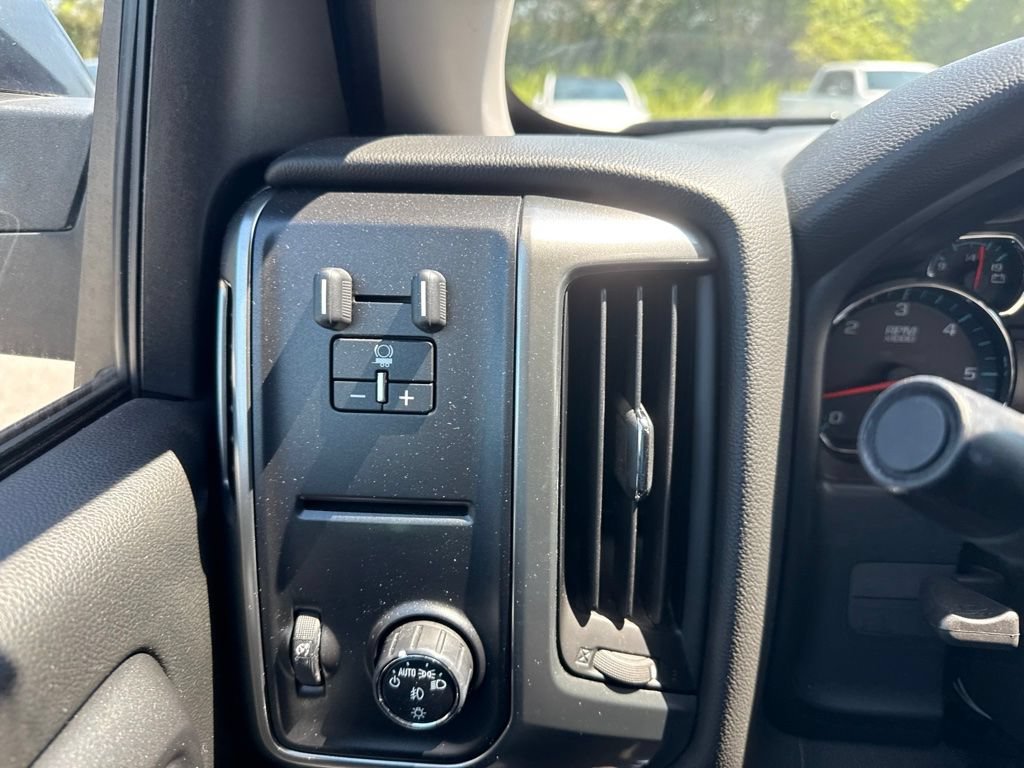 Used 2017 Chevrolet Silverado 1500 LT w/ All Star Edition RWD image 11