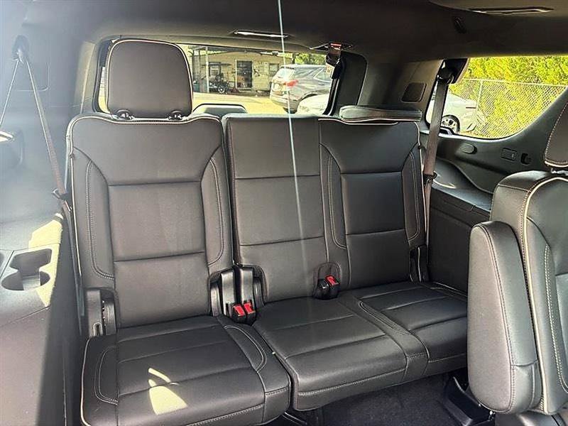 Used 2022 Chevrolet Tahoe Premier w/ Premium Package 2 RWD image 51