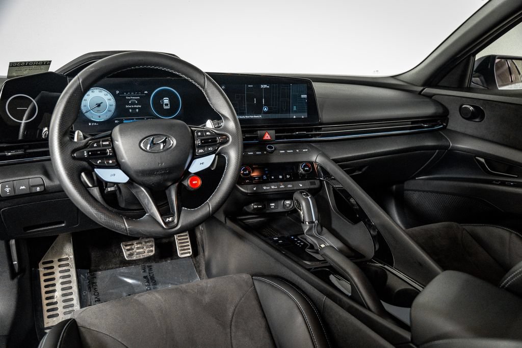 Certified 2023 Hyundai Elantra N FWD image 24