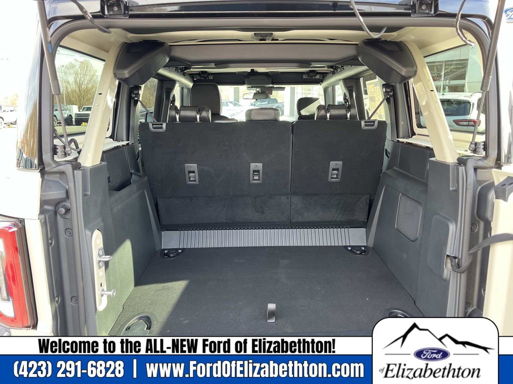 New 2025 Ford Bronco Badlands image 18