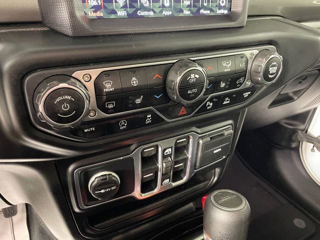 Used 2020 Jeep Gladiator Overland AWD/4WD image 8