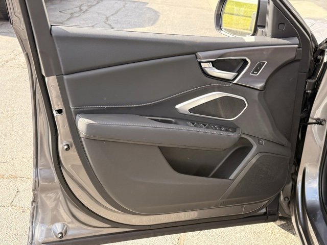 New 2025 Acura RDX SH-AWD image 8