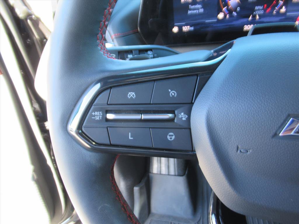 Used 2024 Chevrolet Traverse RS image 18
