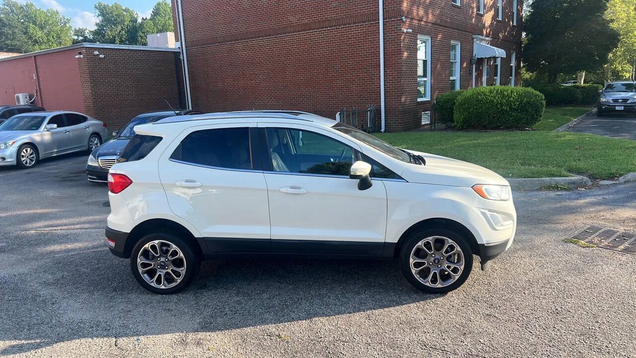 Used 2020 Ford EcoSport Titanium AWD/4WD image 4