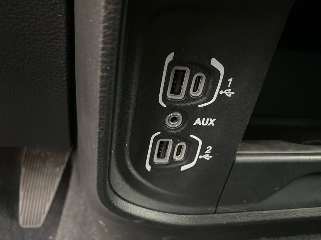 Used 2024 RAM 2500 Big Horn w/ Safety Group image 13