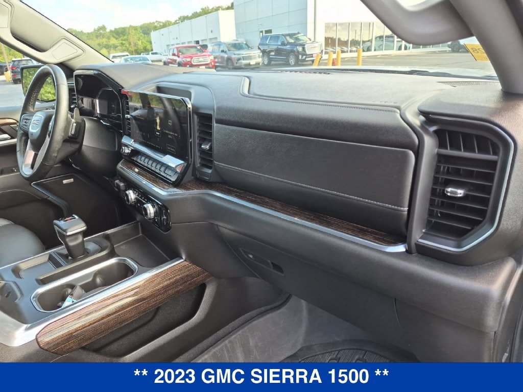 Used 2023 GMC Sierra 1500 Elevation w/ Elevation Premium Package AWD/4WD image 32