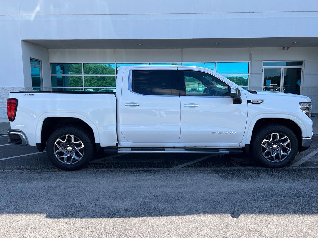 New 2026 GMC Sierra 1500 SLT w/ SLT Premium Plus Package AWD/4WD image 3