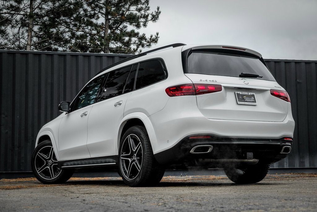 New 2026 Mercedes-Benz GLS 450 4MATIC image 2