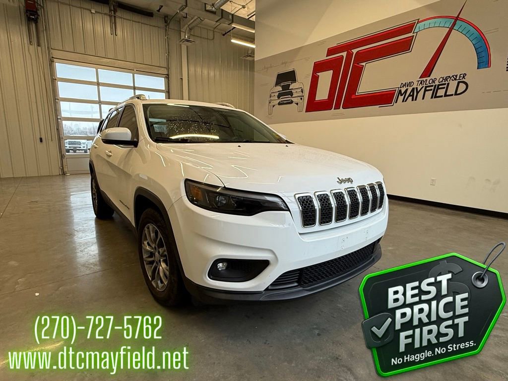 Used 2019 Jeep Cherokee Latitude Plus w/ Comfort/Convenience Group