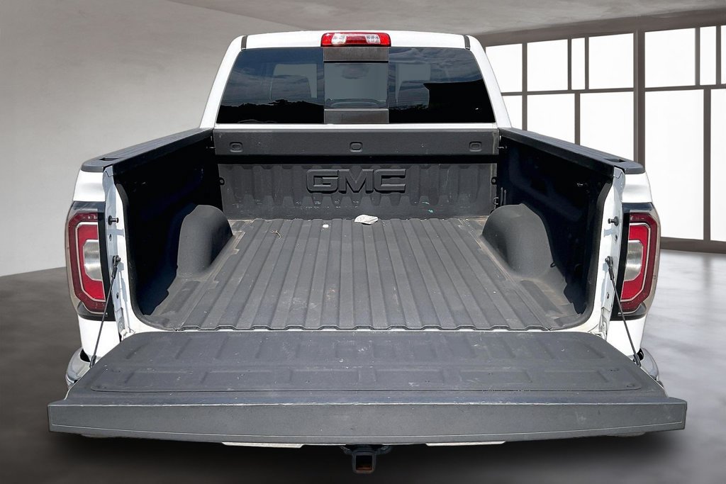 Used 2018 GMC Sierra 1500 SLT AWD/4WD image 7