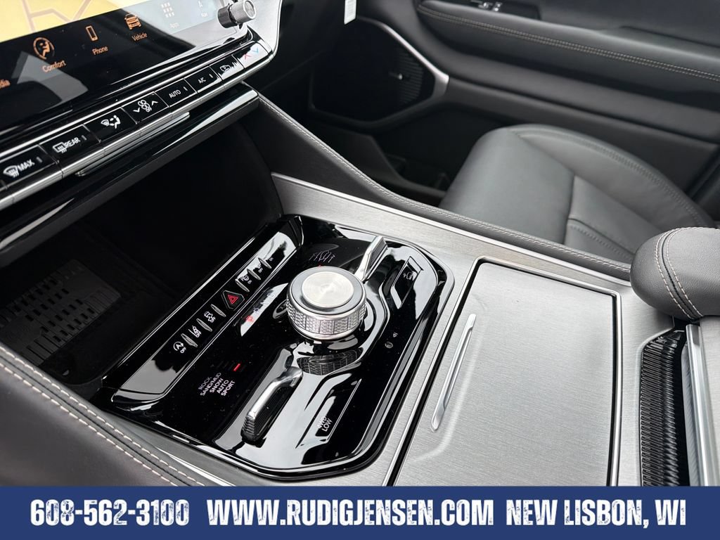New 2026 Jeep Grand Wagoneer L Limited AWD/4WD image 24