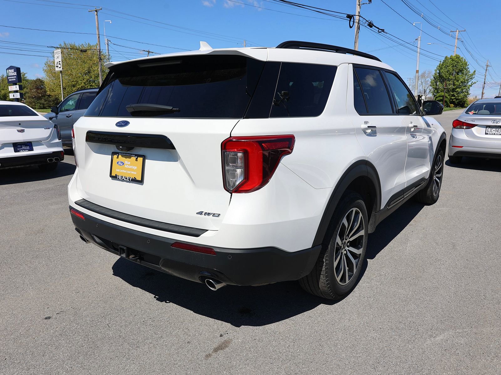 Used 2024 Ford Explorer ST-Line w/ Class IV Trailer Tow Package AWD/4WD image 7