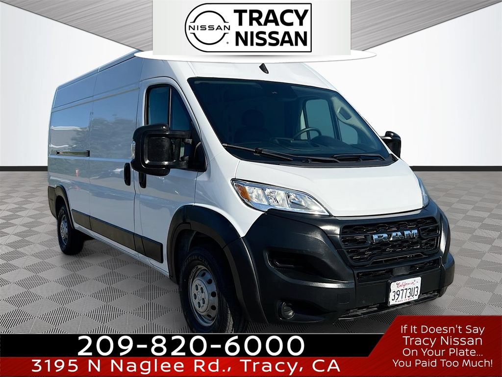 Used 2023 RAM ProMaster 2500 FWD image 1