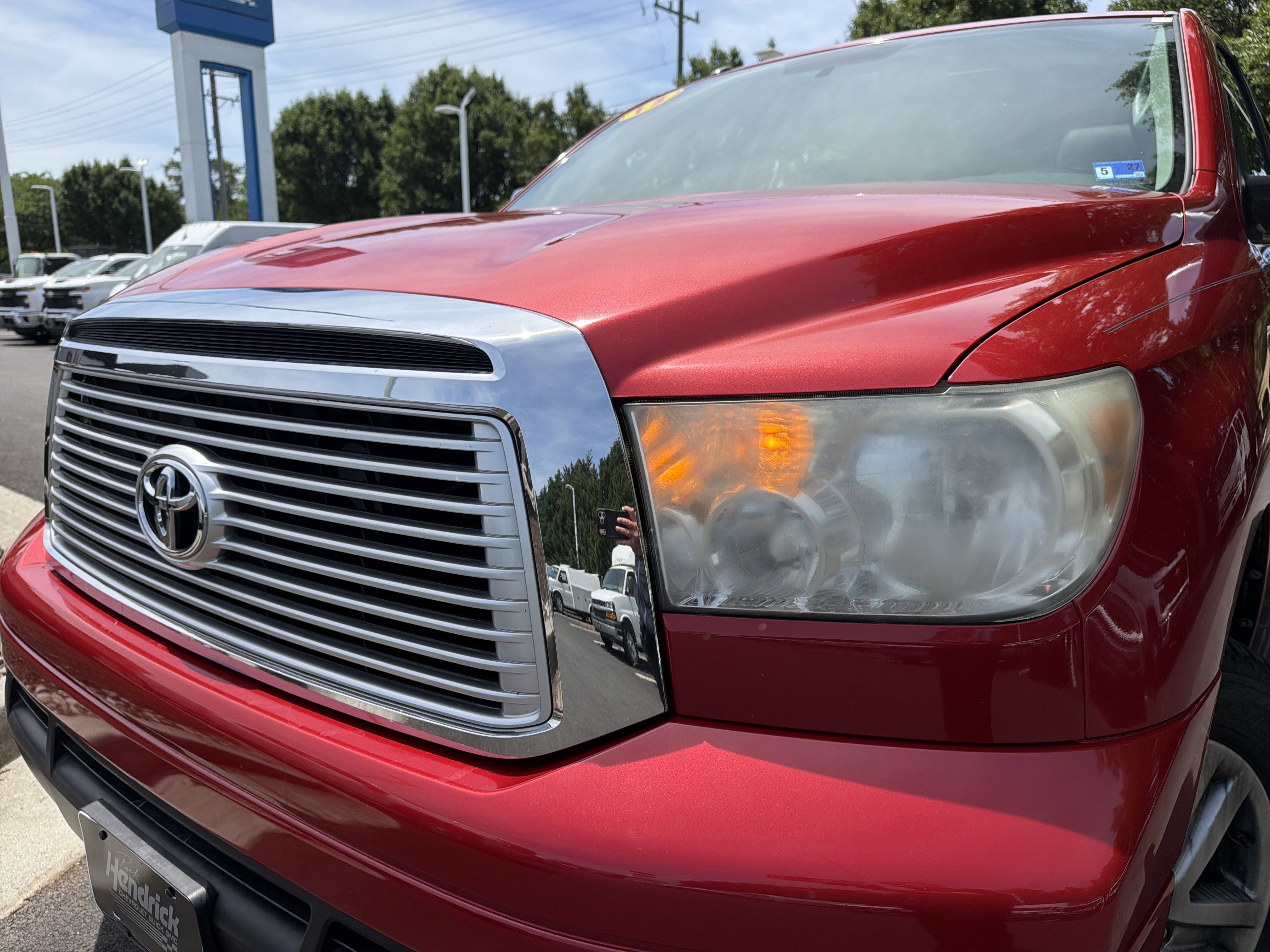 Used 2013 Toyota Tundra Limited w/ Memory Pkg AWD/4WD image 6