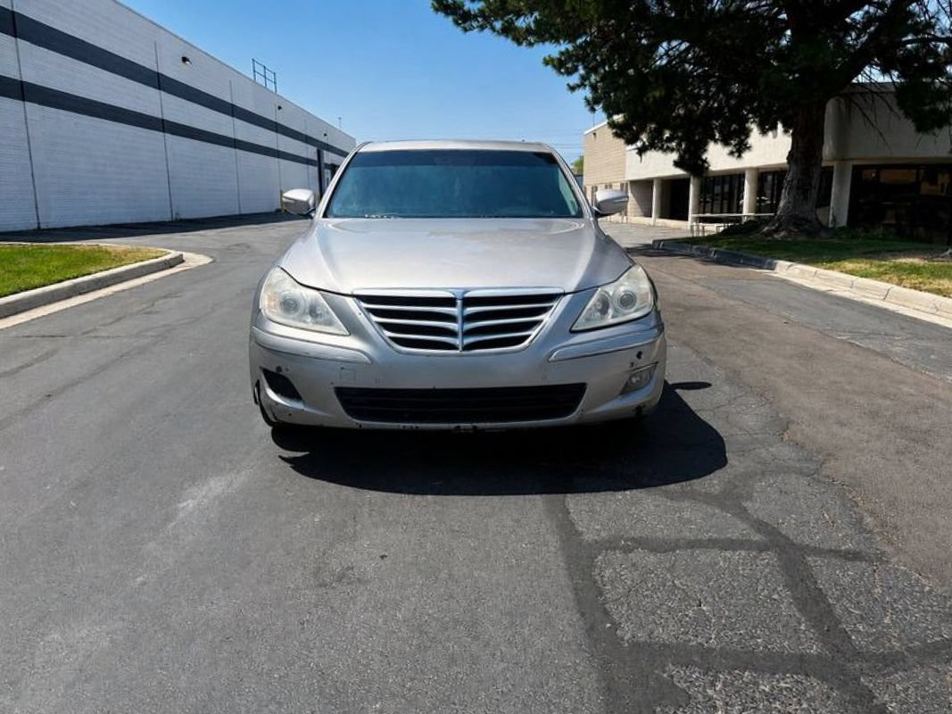 Used 2009 Hyundai Genesis 4.6 w/ Technology Pkg 5 RWD image 8