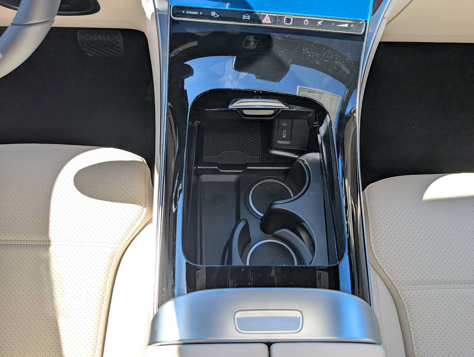 New 2027 Mercedes-Benz GLC 300 4MATIC image 13