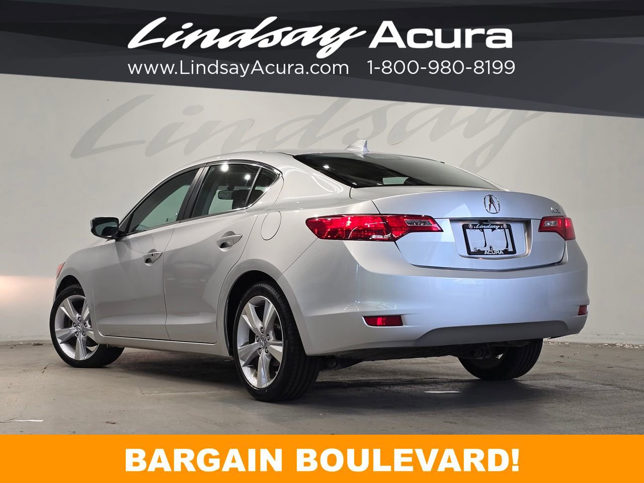 Used 2015 Acura ILX FWD image 4