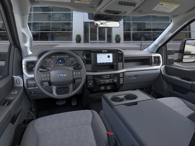 New 2026 Ford F350 4x4 Regular Cab DRW Super Duty image 10